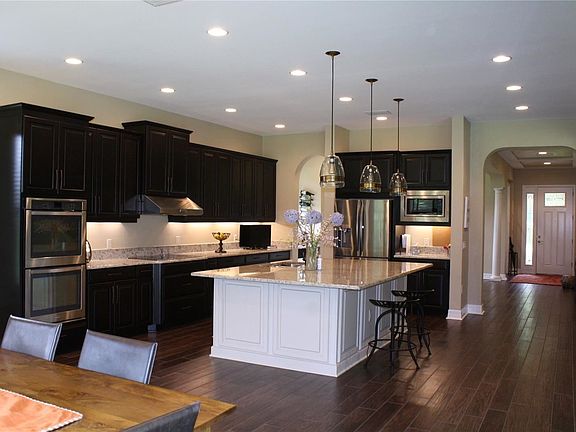 2nd image of 2610 Meadow Grange Ln