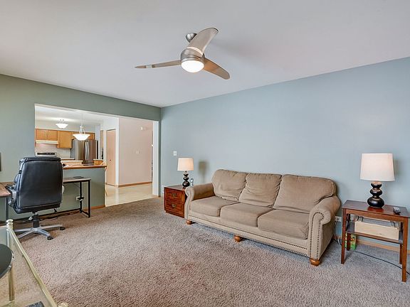3rd image of 12410 Heritage Meadows Dr