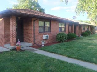 605 W North St APT A, Pontiac, IL 61764