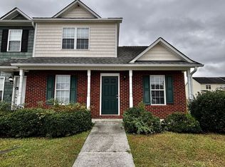 207 Ashwood Dr, Jacksonville, NC 28546