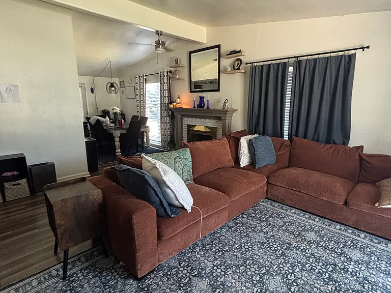 832 S Prospero Dr — Photo 23