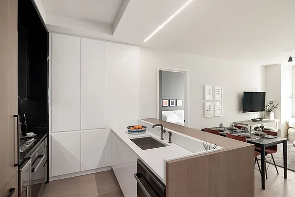 Sold by Nest Seekers International | media 16