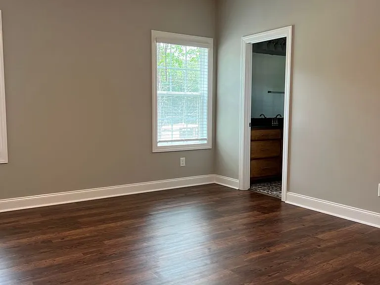 2107 Downs Way — Photo 8