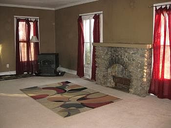 3rd image of 2565 63rd St