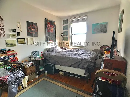 Rented by City Heights Realty | media 19