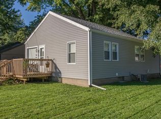 806 E 22nd St, Des Moines, IA 50317