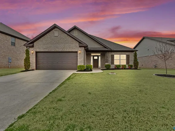 112 Kretzer Ct, Huntsville, AL 35806