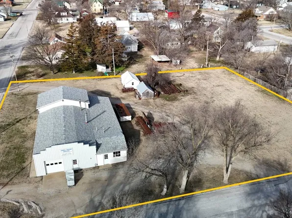 2216 Avenue B, Wilson, KS 67490