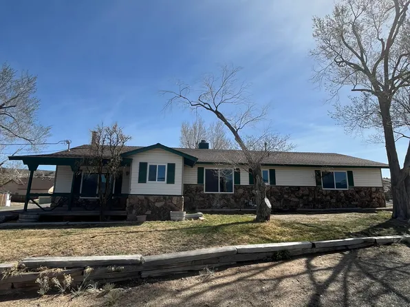 2715 Henning Ln, Minden, NV 89423