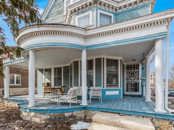 105 S Eastern Ave, Joliet, IL 60433