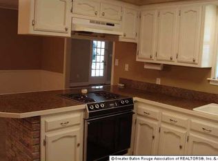 816 Rushing Rd W, Denham Springs, LA 70726