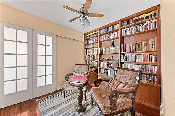 Sold by Exclusive Properties Sotheby's International Realty | media 26