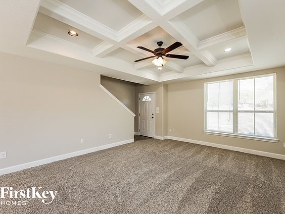 4th image of 6606 Woodstock Dr