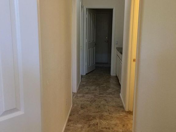 2nd image of 1413 E Goldenrod St