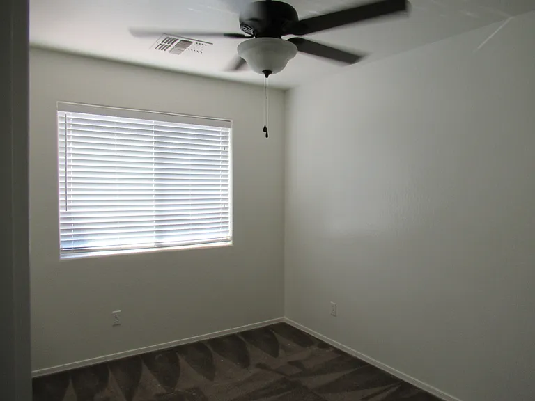 900 W Broadway Ave #49 — Photo 20