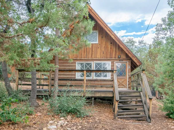 834 Victoria Ln, Sugarloaf, CA 92386