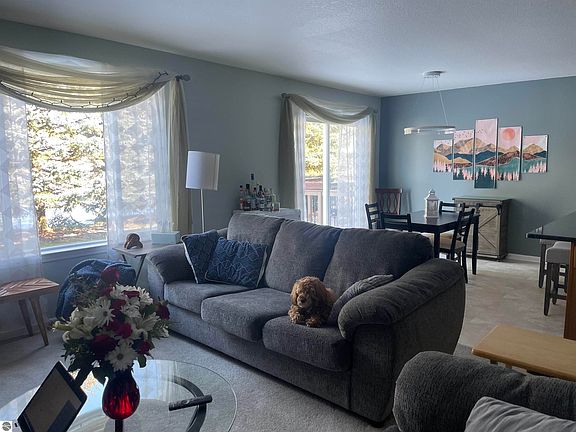 4th image of 1639 Chippewa Way