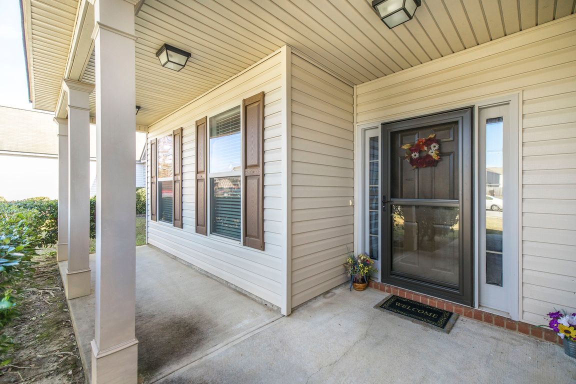 next background image