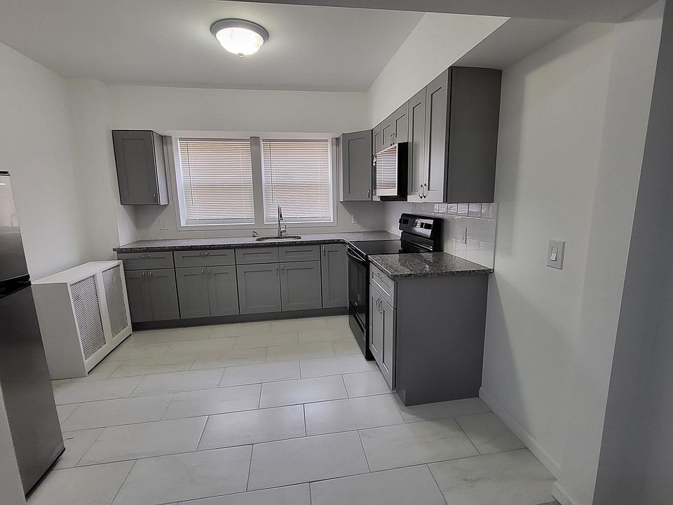 1st image of 7350 Torresdale Ave