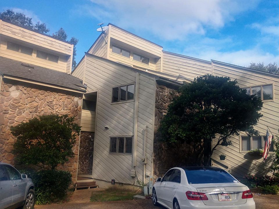 1st image of 3076 Ironwood Dr