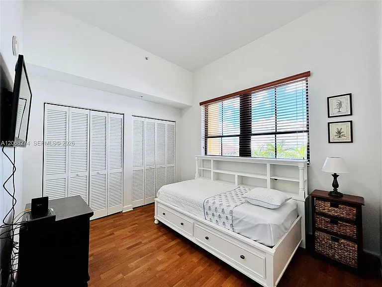 8390 SW 72nd Ave #521 — Photo 13