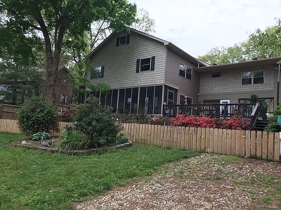 2nd image of 649 Lakeway Dr