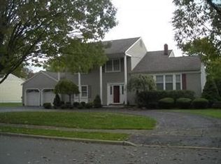 7 Orleans Rd, Parsippany, NJ 07054
