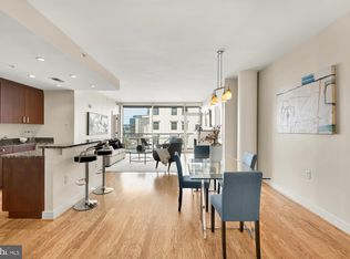 6820 Wisconsin Ave APT 6009, Bethesda, MD 20815