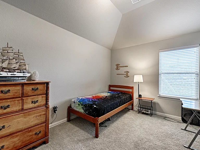 3515 Washington Dr — Photo 40