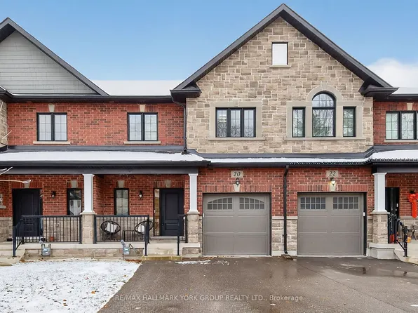 20 Gord Matthews Way, Uxbridge, ON L9P 0E9