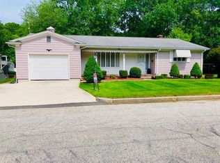 32 Rose Ave, Woonsocket, RI 02895