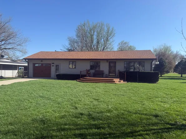 210 Elm St, Pisgah, IA 51564