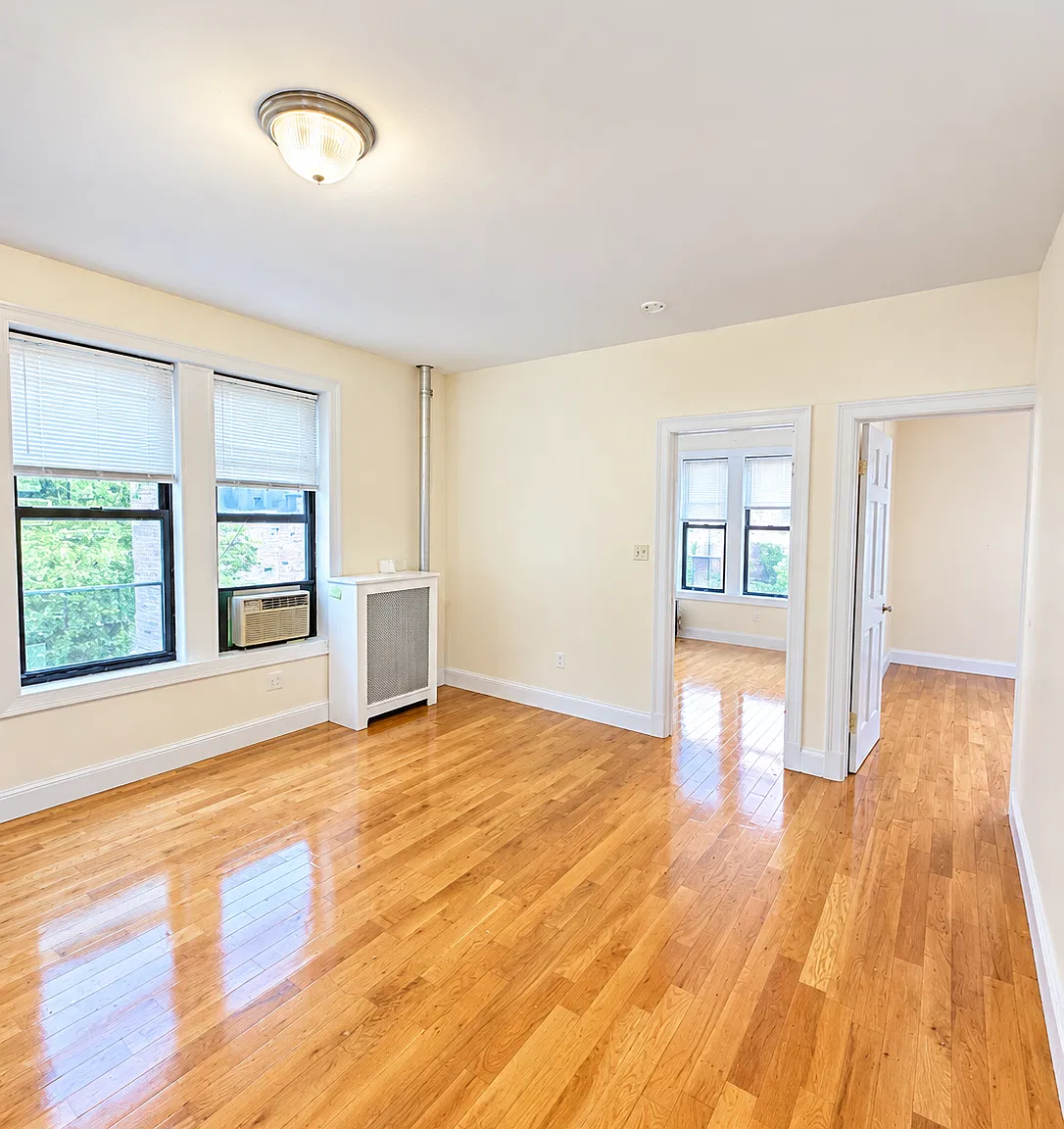 1 Arden Street — Photo 2