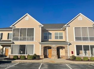 1930 Tara Ct APT 203, Greenville, NC 27858