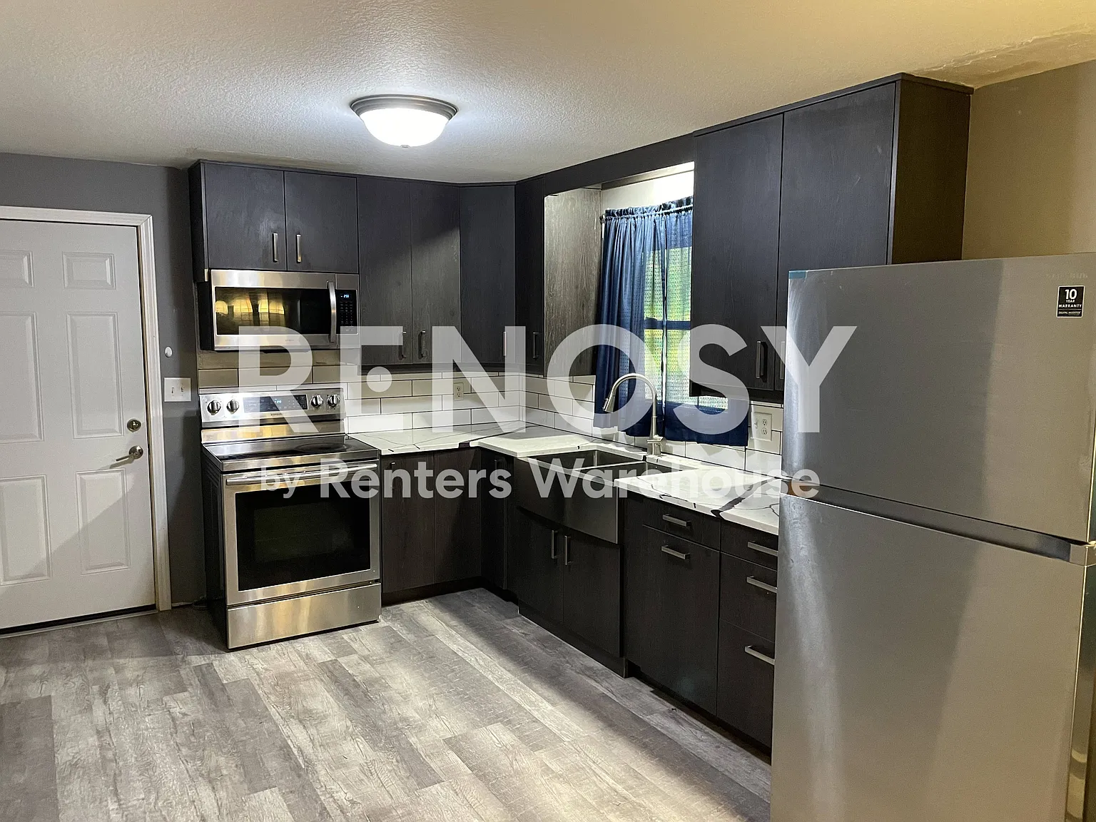 Available November 1st - 2 Bed, 1 Bath Home outside of Hammond, WI — Photo 2