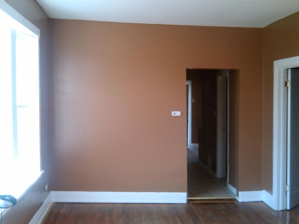1st image of 5001 W Erie St #2