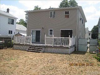 2nd image of 2967 Wilson Ave