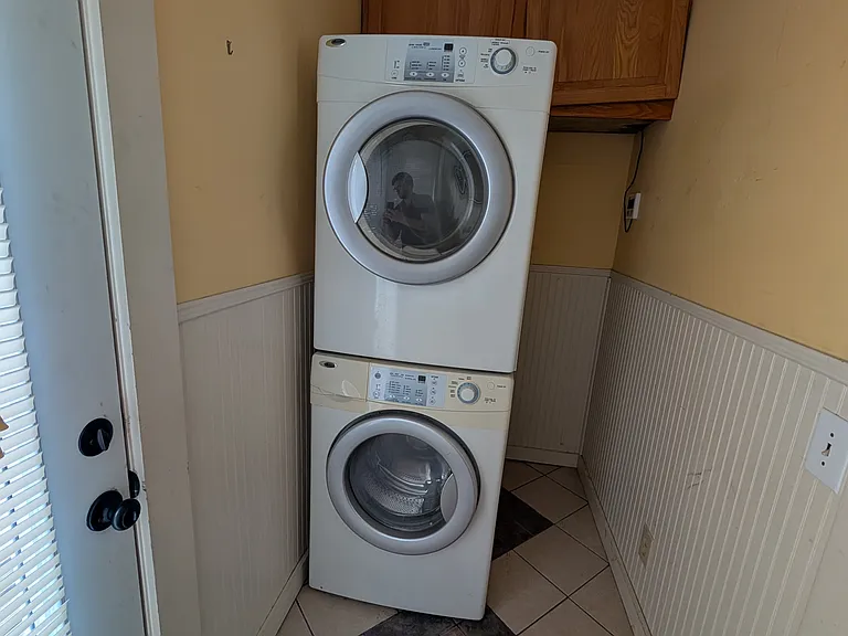 In-unit laundry