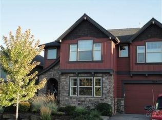 20967 Lava Flow Ln, Bend, OR 97701