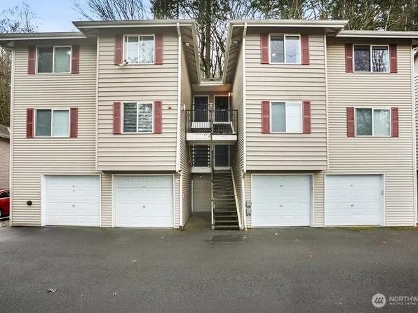 595 Newport Way NW #C4, Issaquah, WA 98027