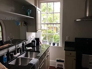 Kitchen Pic #1