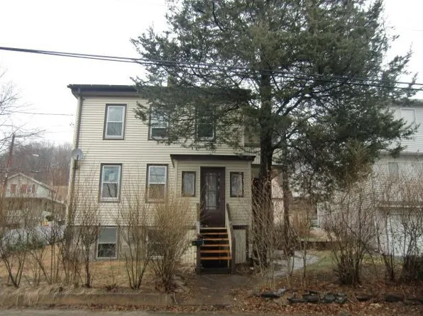 49 Prospect St, Derby, CT 06418