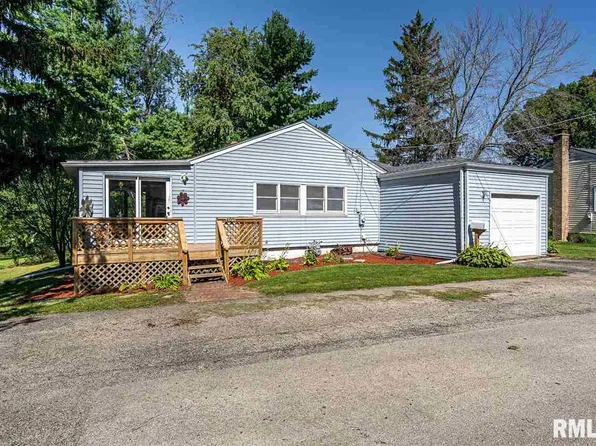 405 Orchard Ln, Morrison, IL 61270