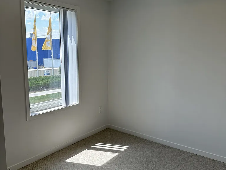 150 Honeycrisp Cres #269 — Photo 14