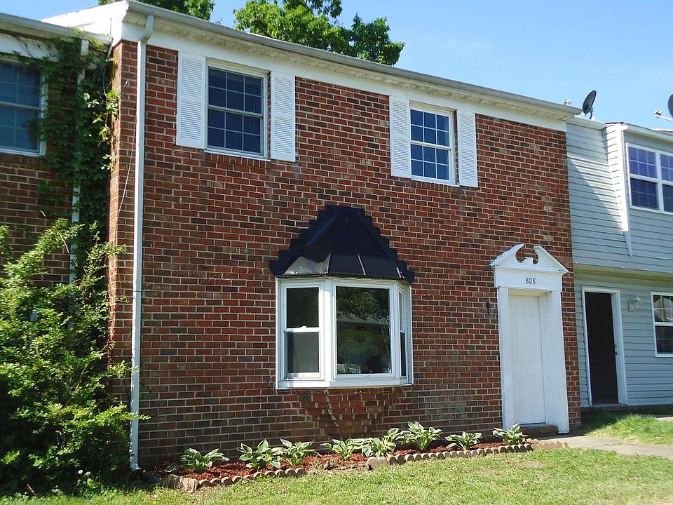 1st image of 808 Bellows Ave