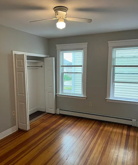 Middle Bedroom