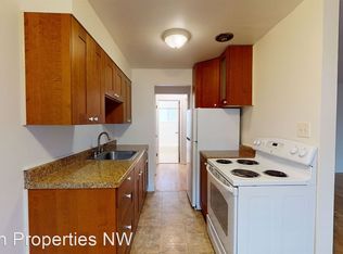 717 4th Ave N APT 4, Seattle, WA 98109