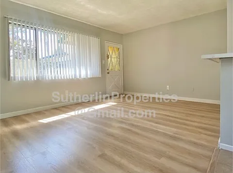 126 N Electric Ave #L — Photo 4