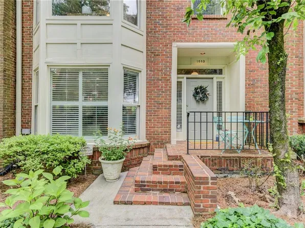 1083 High Point Dr NE, Atlanta, GA 30306