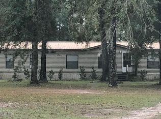 10674 Cuyler Rd, Glen Saint Mary, FL 32040